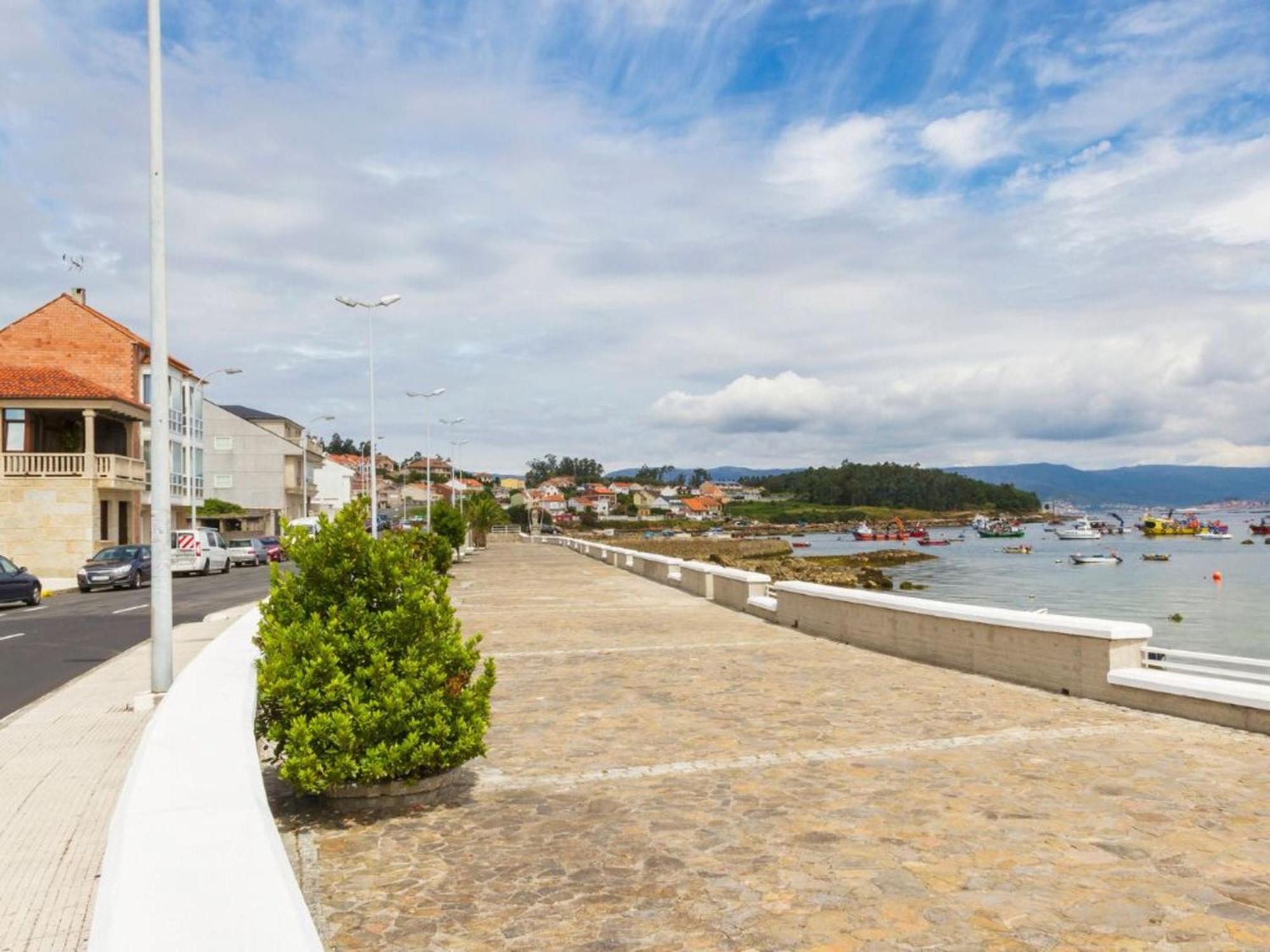 Apartamentos Illa De Arousa Centro 3000 외부 사진